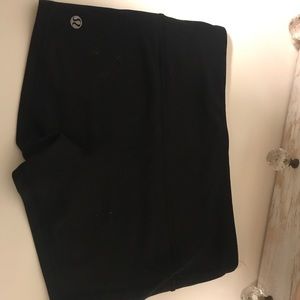 Black Lululemon Boogie 2” shorts